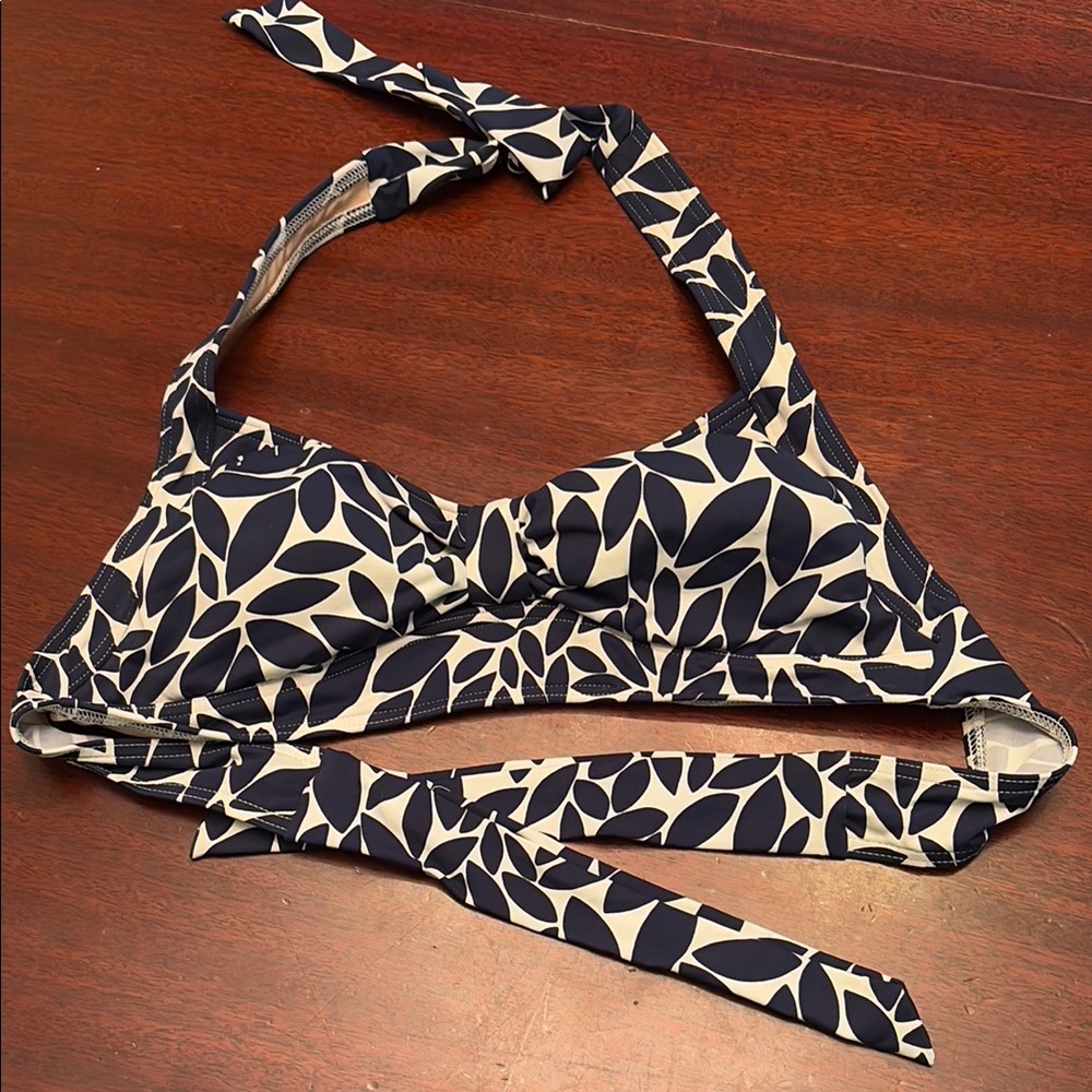 Lands' End Navy and White Bikini Top Size 6